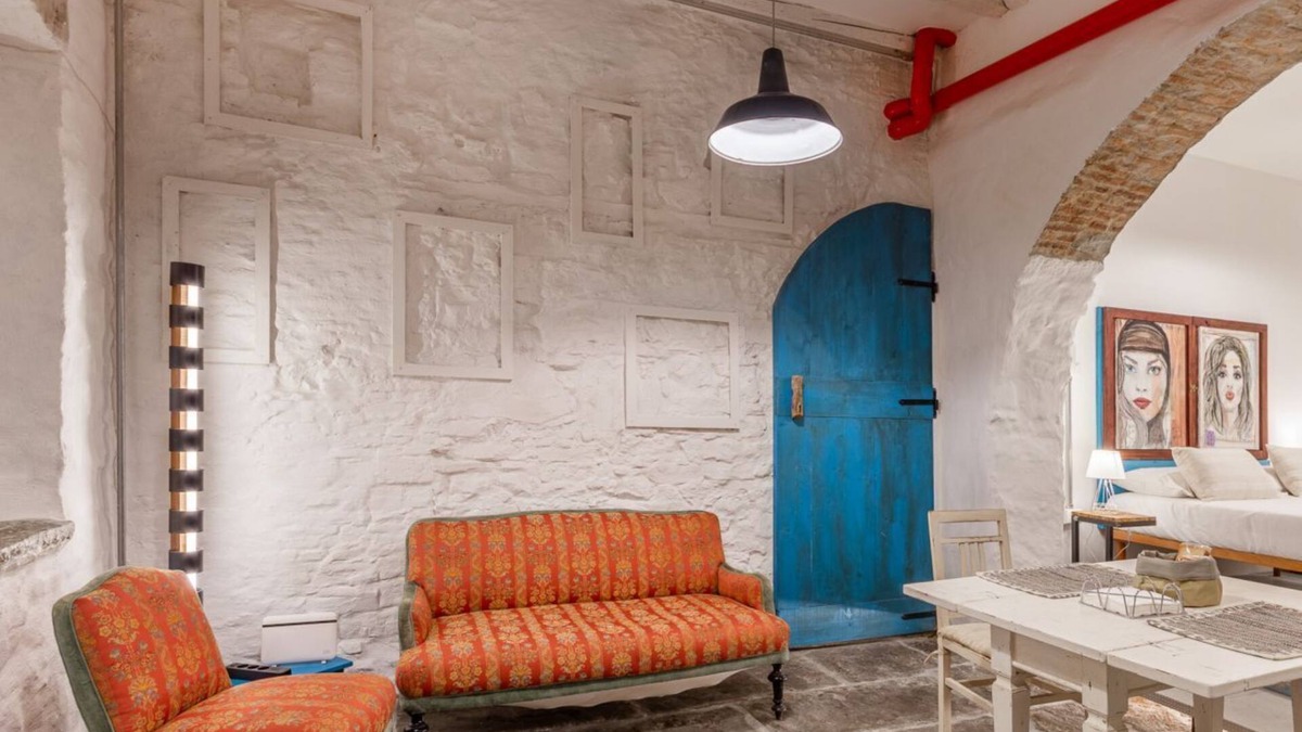 Barriera Vecchia-San Giacomo Apartment | Casetta PesceBlu, a stay with a unique style