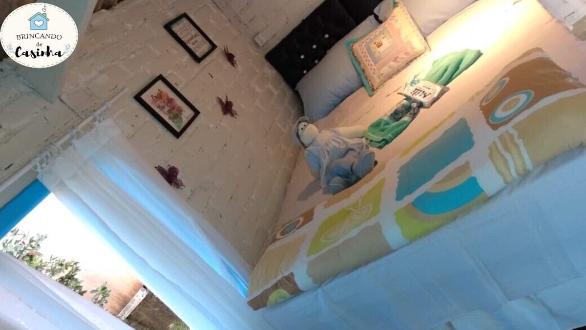Sao Francisco House | Casinha no Jardim, Quarto e Cozinha Completa- Área Central