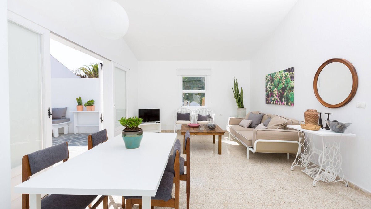 Arona Cottage | Casita 3, prívate garden, Sat Tv, WiFi
