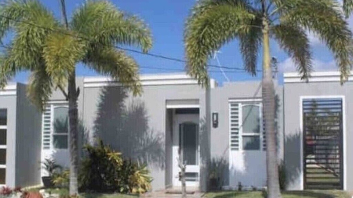 Aguadilla House | Casita Aguadilla near Beach, restaurants, airport