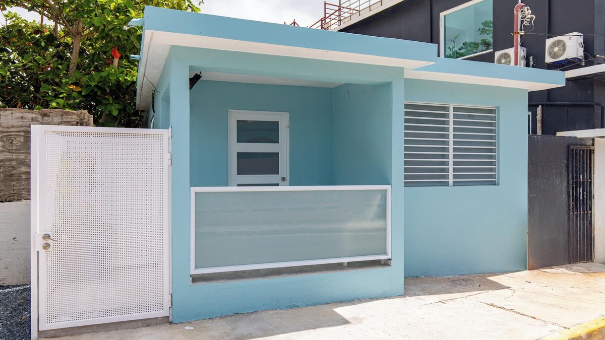 La Pared House | Casita Blue Beach House