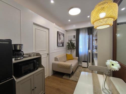 Marilao Bed & Breakfast | Casita Isleta at Cheer Residences