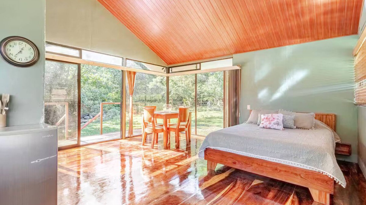 Tierras Morenas Cabin | Casita Surrounded by Nature