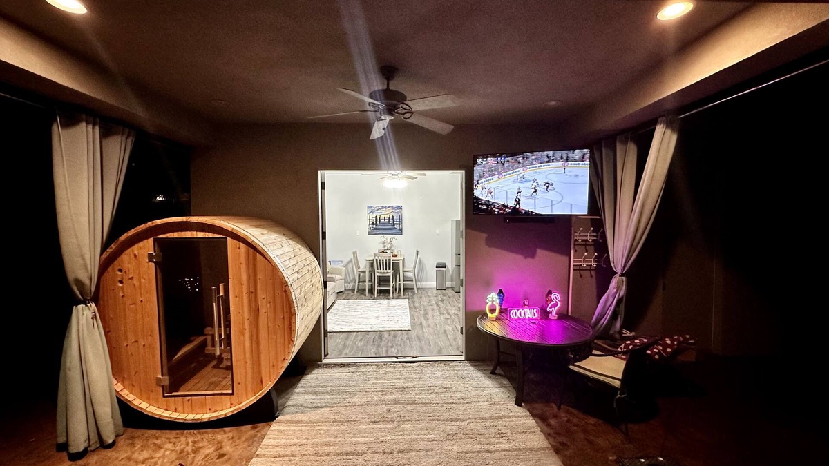 Washington Fields House | Casita with beautiful views. Private Pool, Hot tub, Sauna, and sport court.