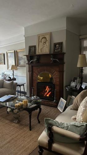 Pocitos House | Casona de Estilo Inglés