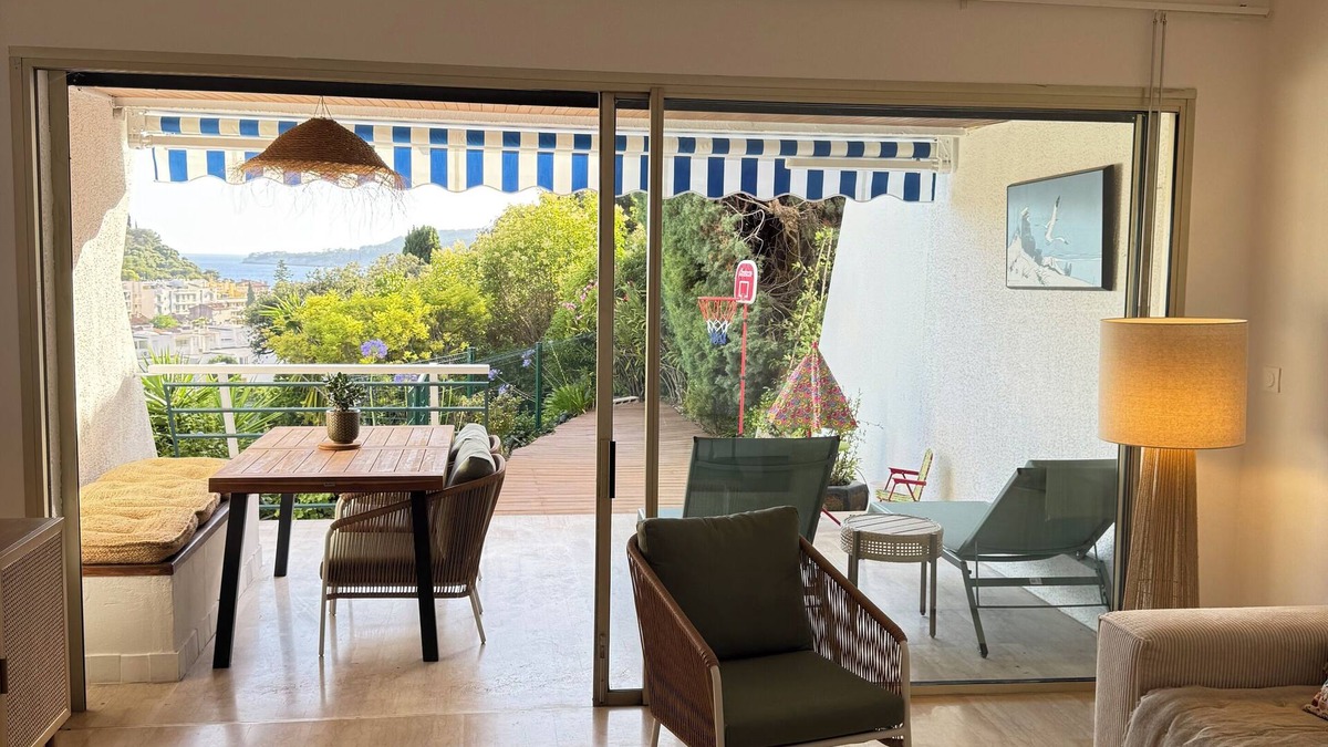 Le Suquet Apartment | Cassis Superbe Appartement Rénové Avec Terrasse vue mer 5 mn du Centre Cassis