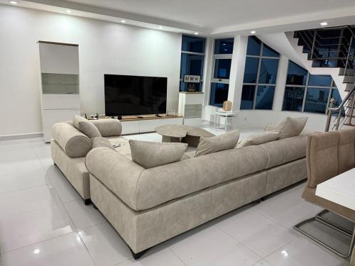 Angola House | Cassoma House