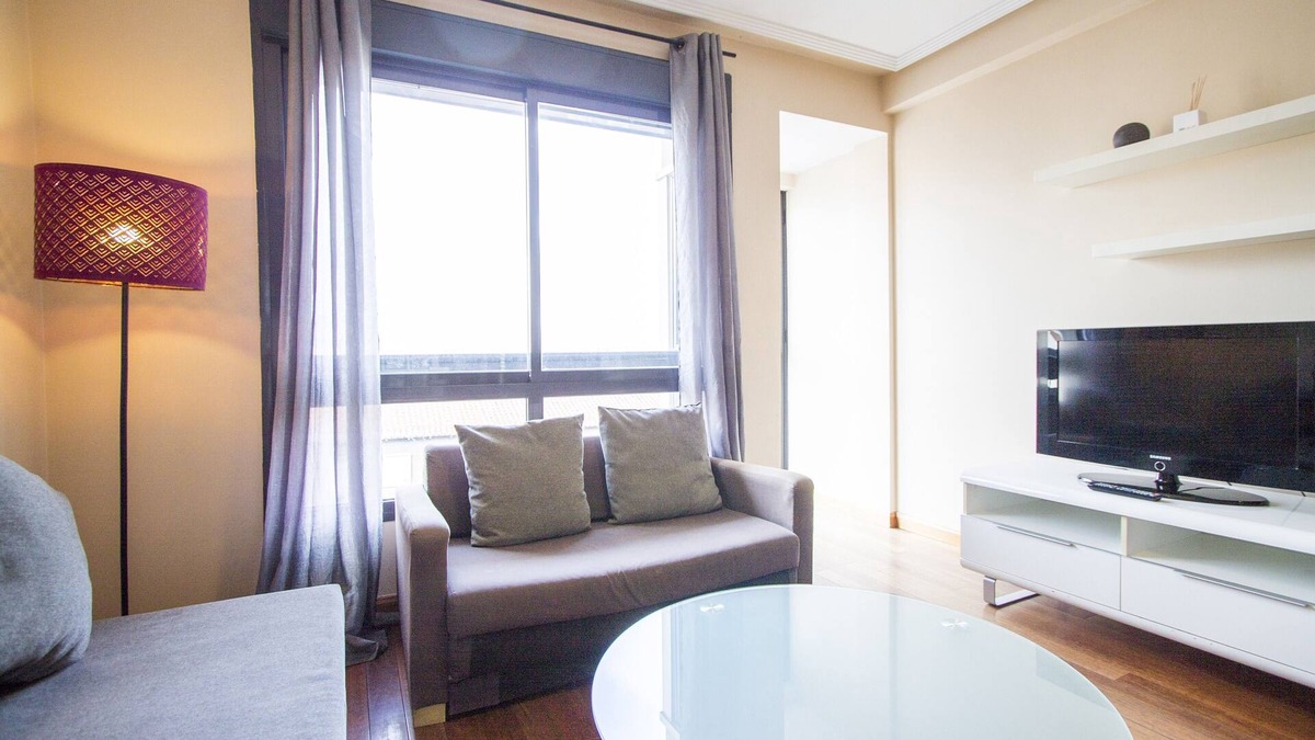 Castillejos Apartment | CASTELLANA PARKING 1 BEDROOM - 02