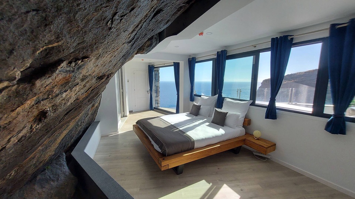 Tabua Apartment | Castelo do Mar - Premium Seaviewsuite C4 With Jacuzzi