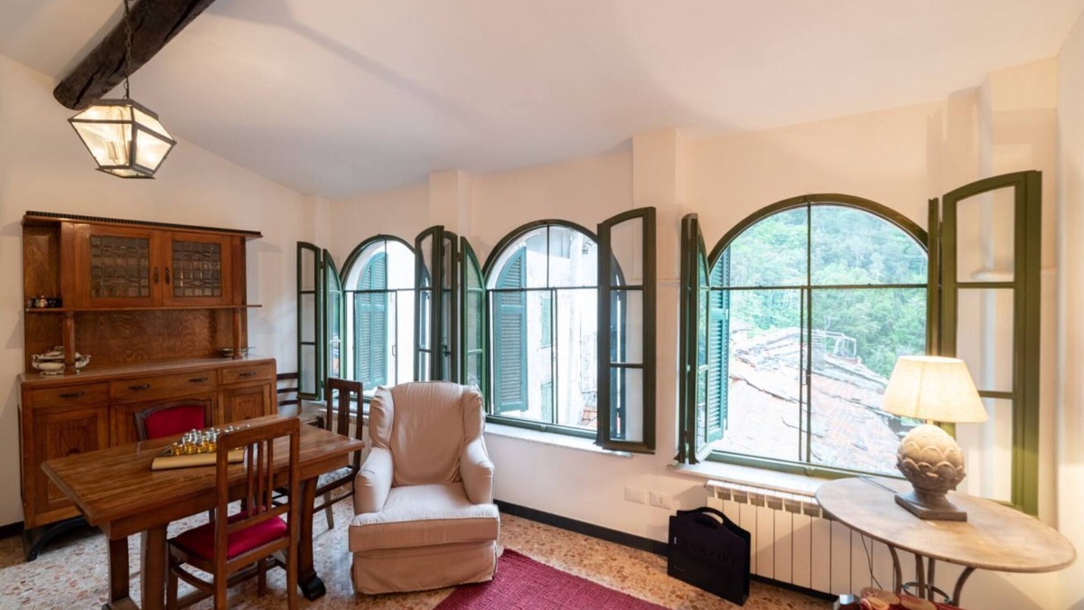 Castel Vittorio Apartment | Castelvittorio Medieval Getaway! Roomy Apt x6