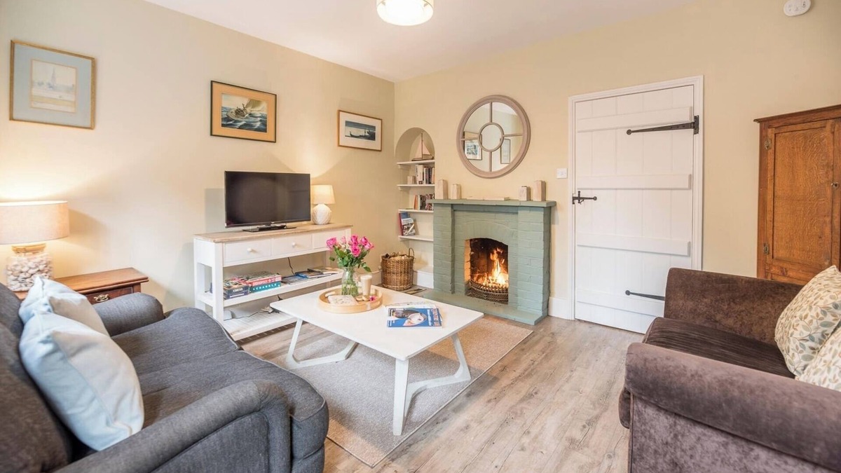Orford Apartment | Castle Cottage, Orford