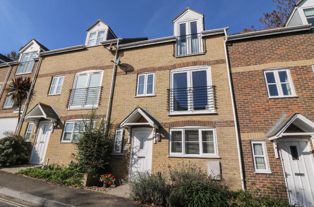 Weymouth House | Castle Cove View