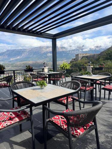 Gjirokaster Hotel | Castle Hotel