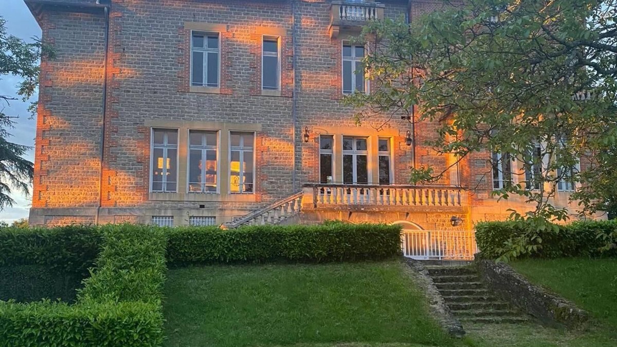 Varenne-Saint-Germain Other | Castle of Saint Germain des Rives