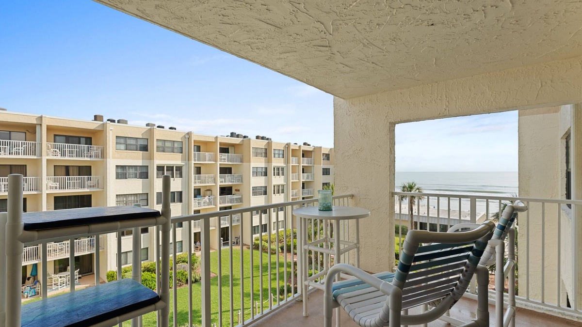 New Smyrna Beach Condo | Castle Reef 416 Nature + Ocean Escape