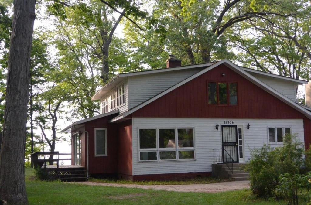 Union Pier House | Casual Lake Living