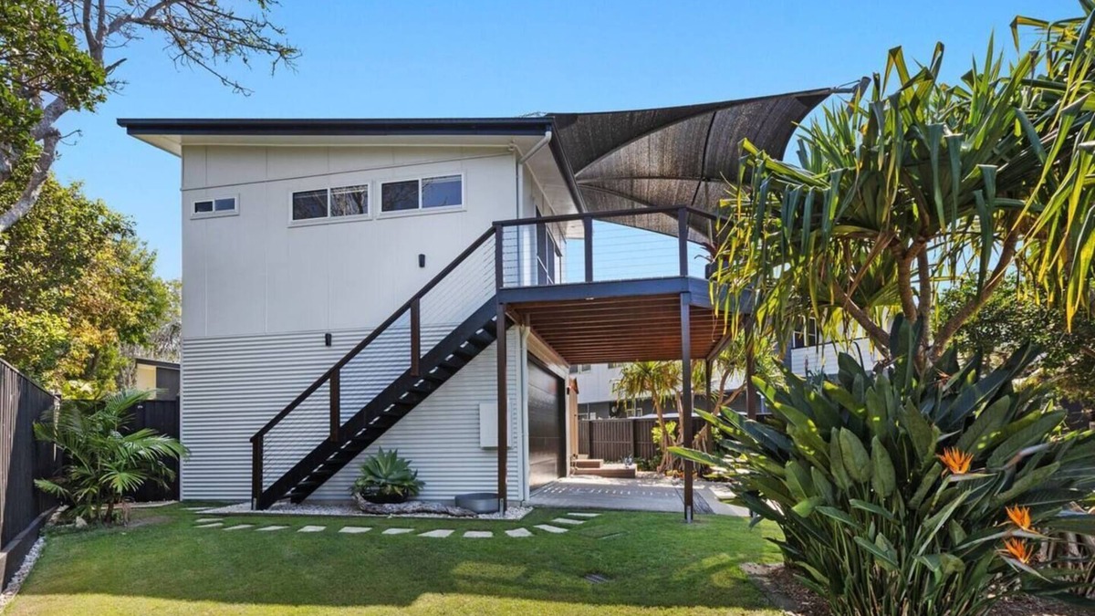 Casuarina Apartment | Casuarina Cove - Studio near the beach