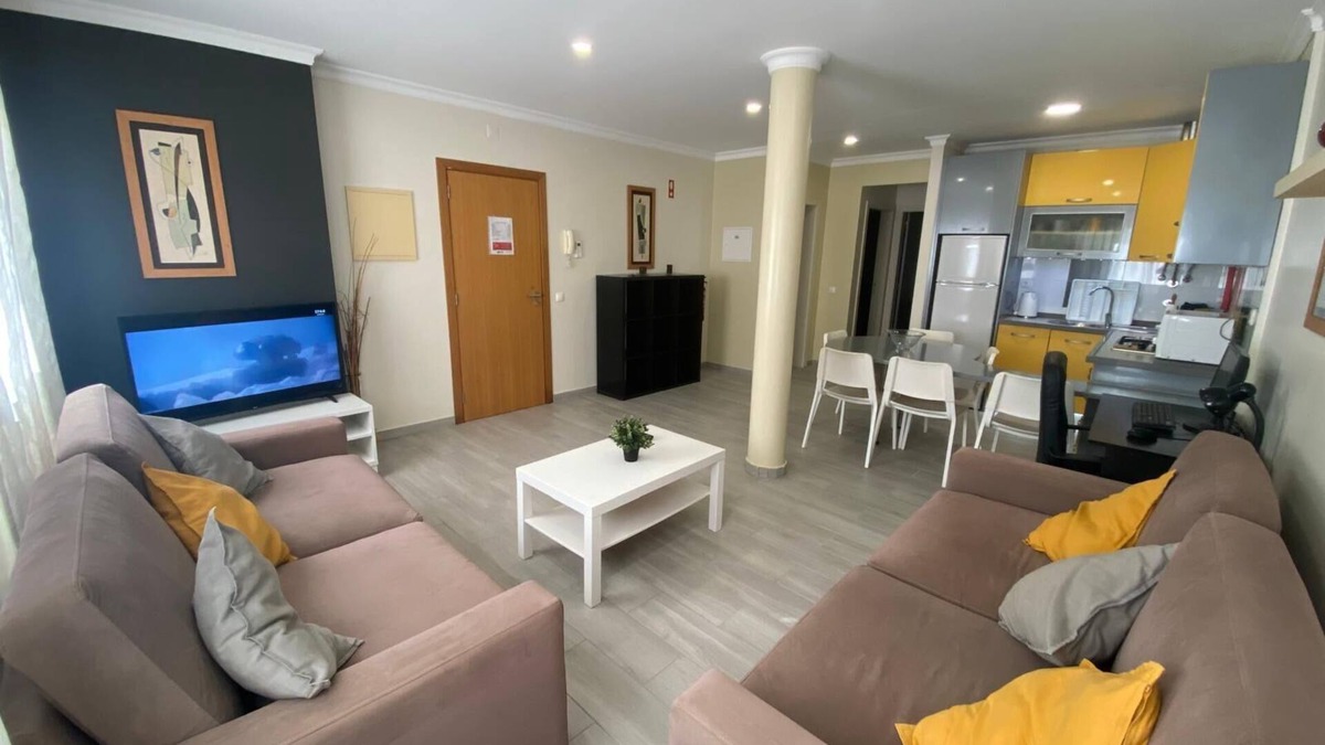 Vila Real Santo Antonio Apartment | Category building