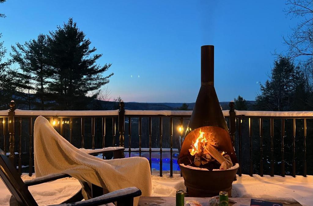 Prattsville Ski Chalet | Catskills Cabin: Hot Tub, Firepit, WFH, Ski, Games