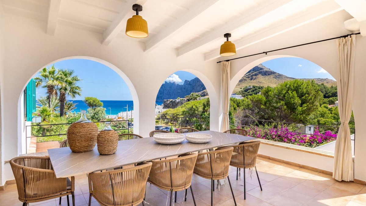 Cala San Vicente Villa | Cavall Bernat 14 - Majorca Villa by the beach