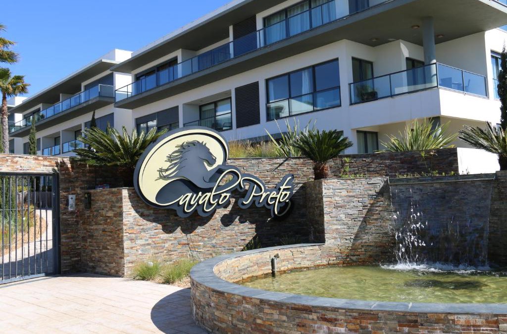 Quarteira Apartment | Cavalo Preto Luxury Beach Resort
