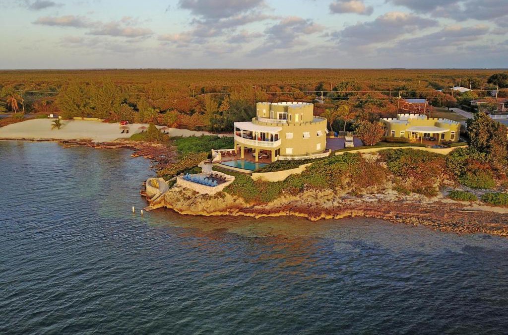 Gun Bay House | Cayman Castle & Guesthouse by Grand Cayman Villas & Condos