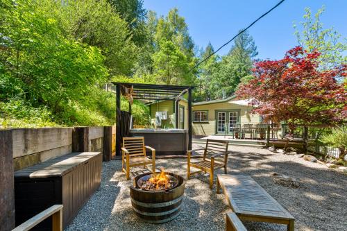 Cazadero House | Caz-A-Verde