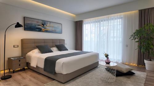 Piraeus Apartment | CC LUX Suites