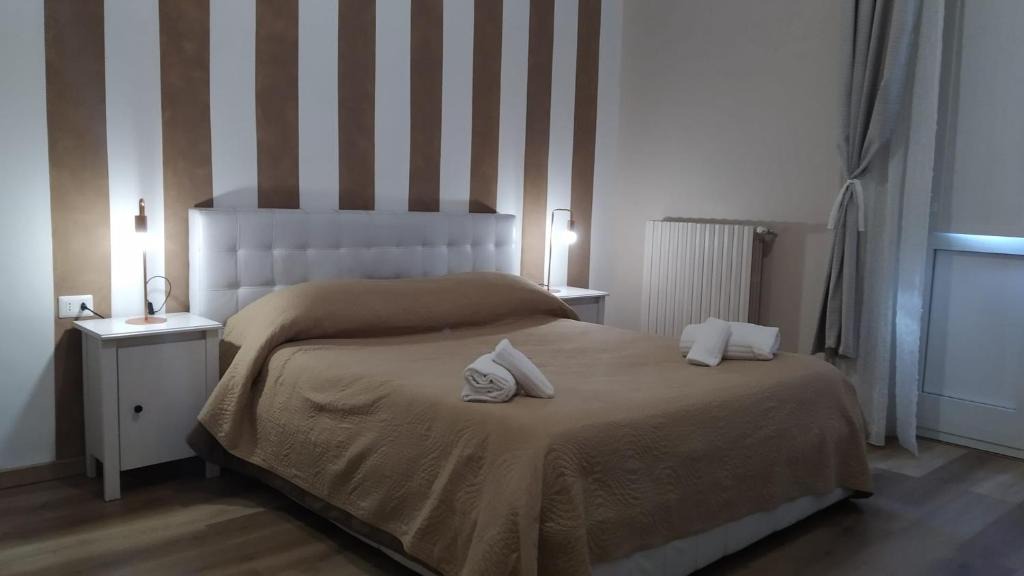 Bari City Centre House | CconfortHotels R&B Dolci Notti
