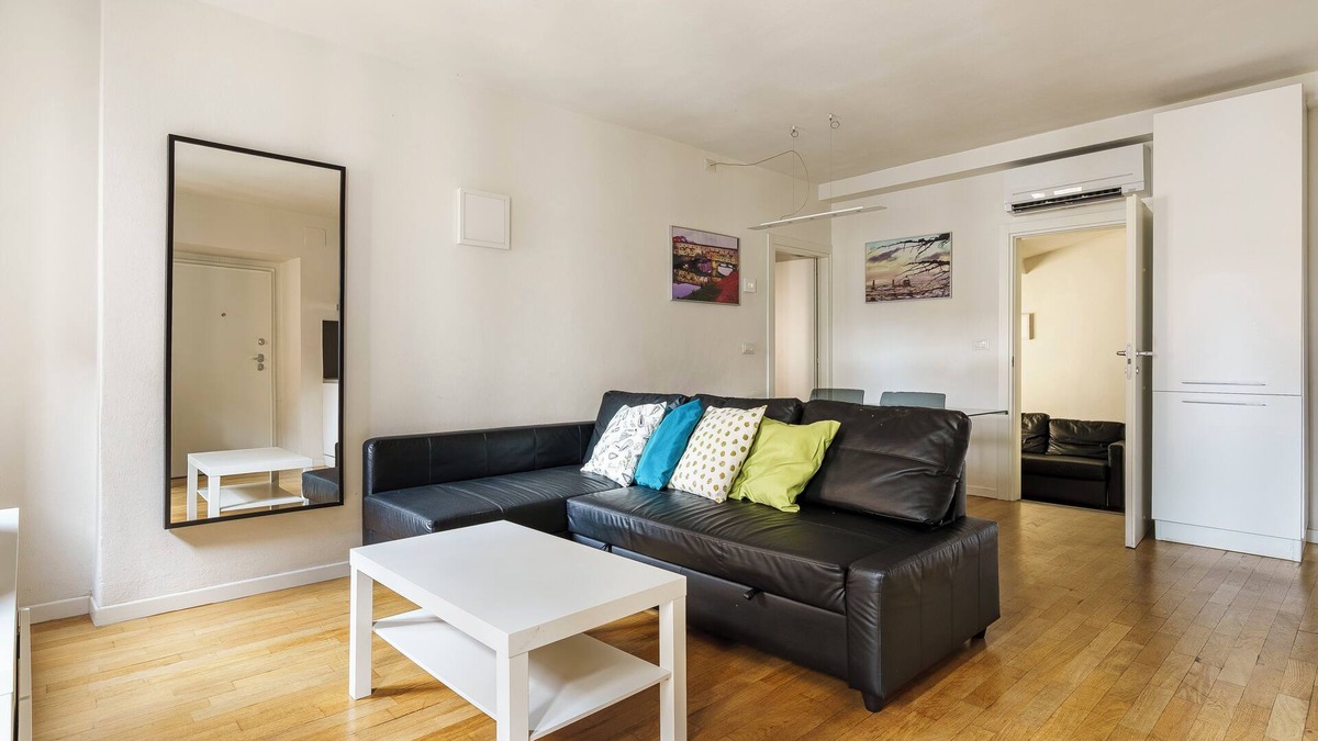 Duomo Apartment | CDT Duomo - Three Bedroom Apartment, Sleeps 6