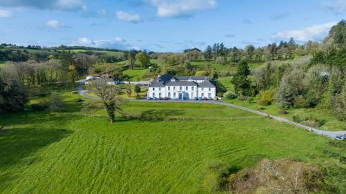 Union Hall Cabin | CECAS at Myross Wood House