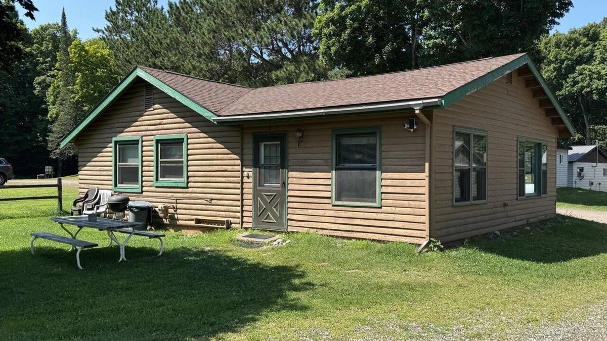 Butternut House | Cedar Cove Cabin 1