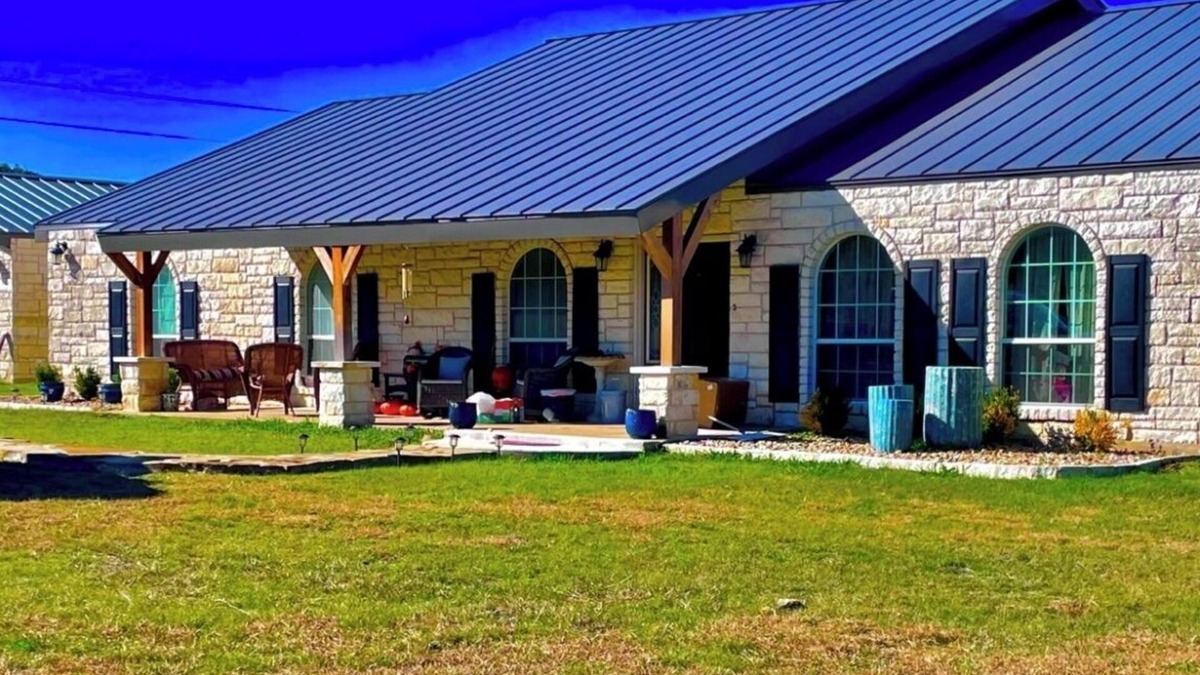 Bell County House | Cedar Creek Ranch in Salado, Texas