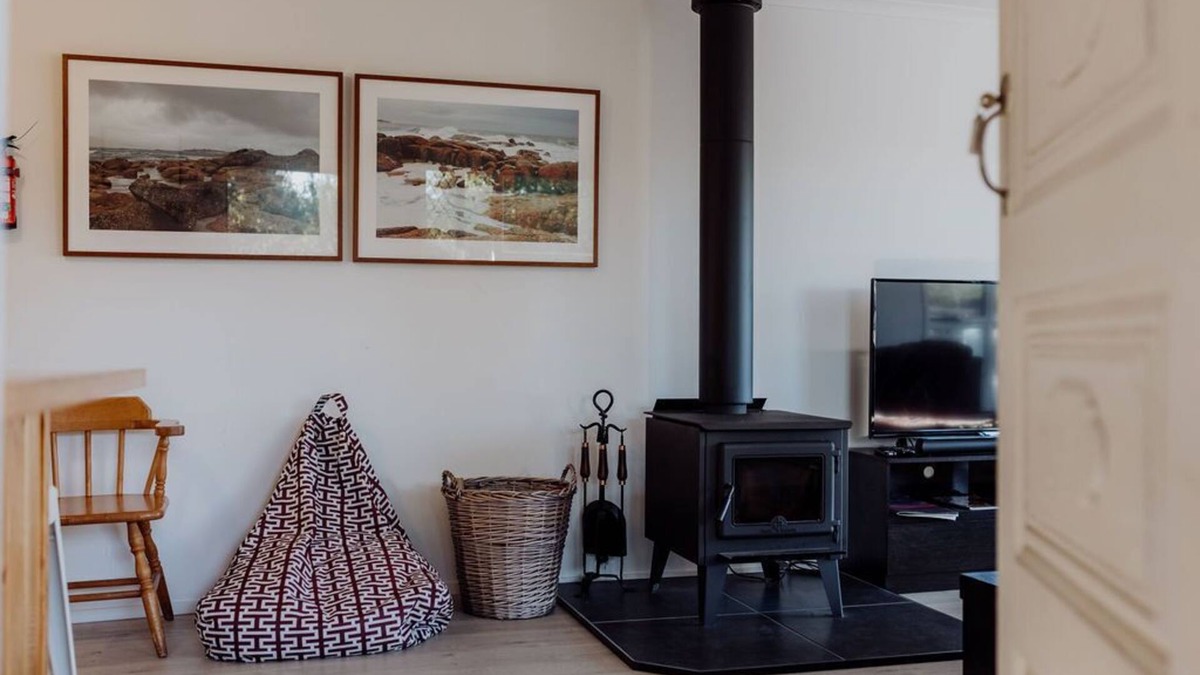Bicheno Apartment | Cedar House Located in Bicheno