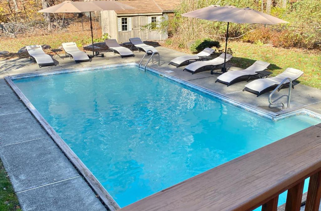Woodbury House | Cedar Mill Hideaway