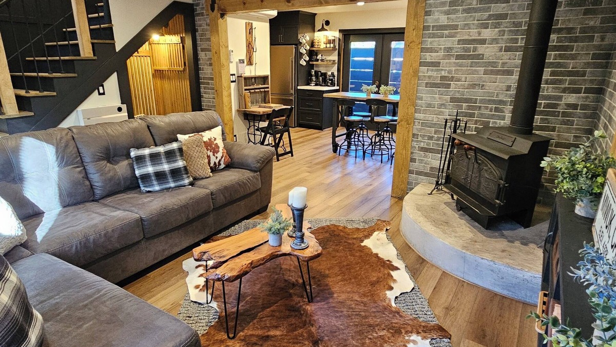 Mi-Wuk Village House | ~Cedar Perch~ Pollock's Mountain Escape's