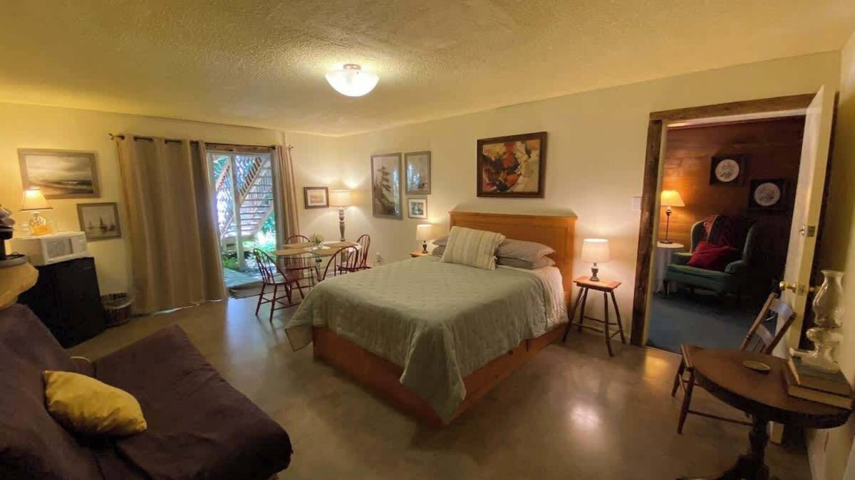 Forks Apartment | Cedar Suite near Olympic National Park