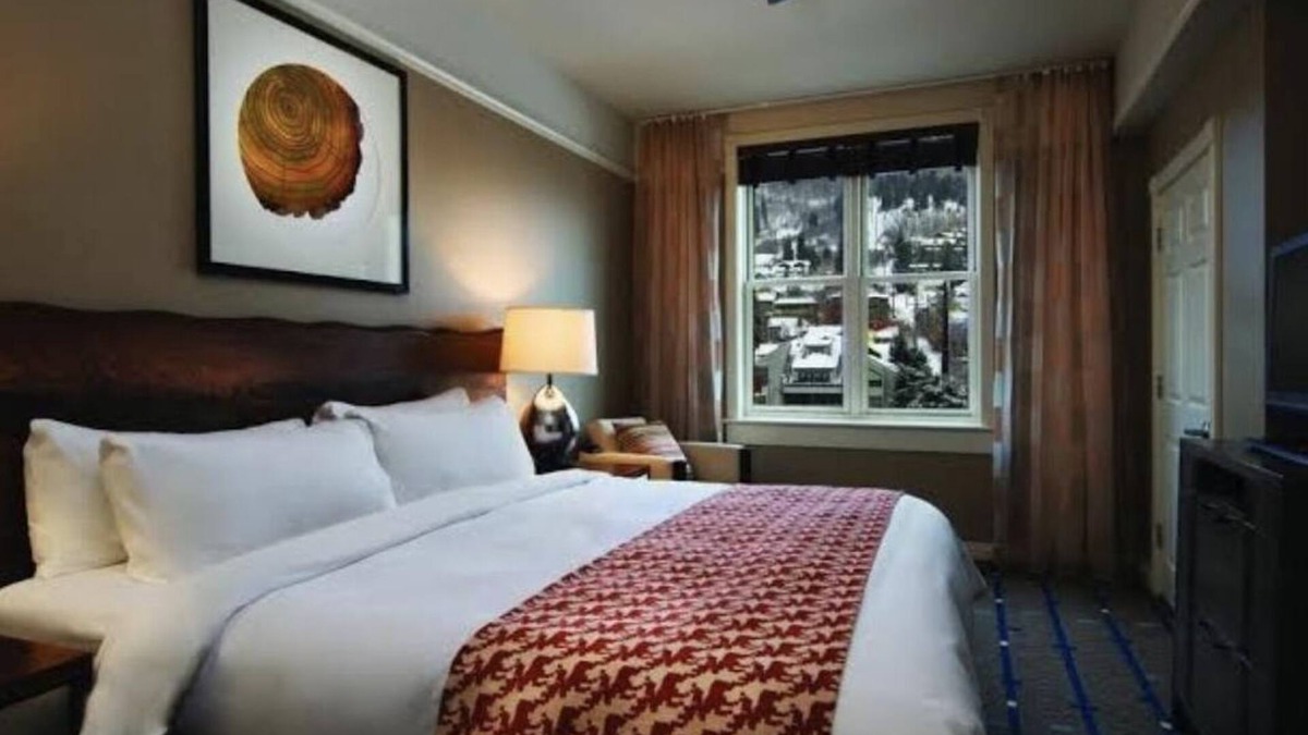 Deer Valley Resort | Celebrate New Years at Summit Watch resort n ski in ski out in Park City Utah