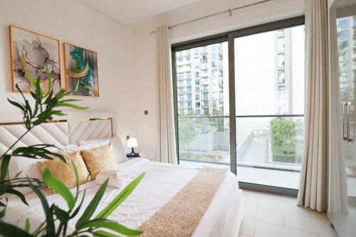 Dubai Apartment | Celestial Ambiance Studio
