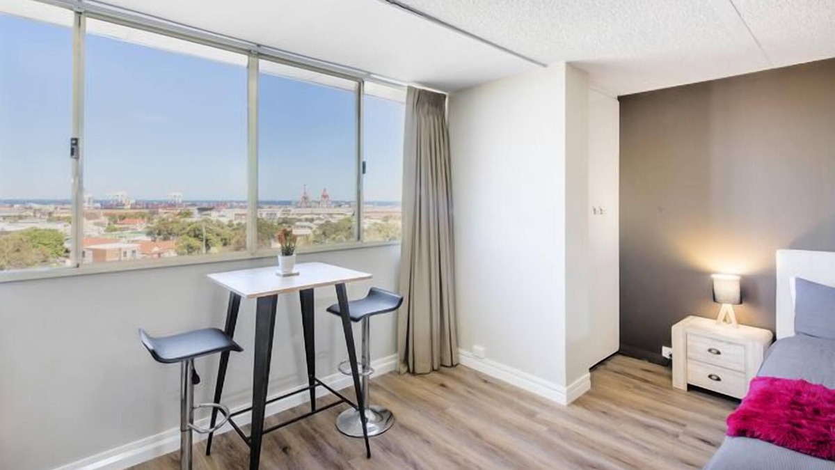 Fremantle Apartment | Celina's Ocean View Studio