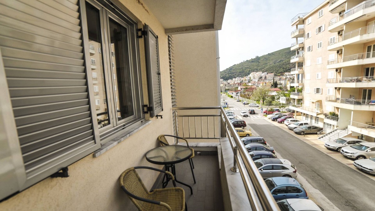 Rozino Apartment | Center City Lux