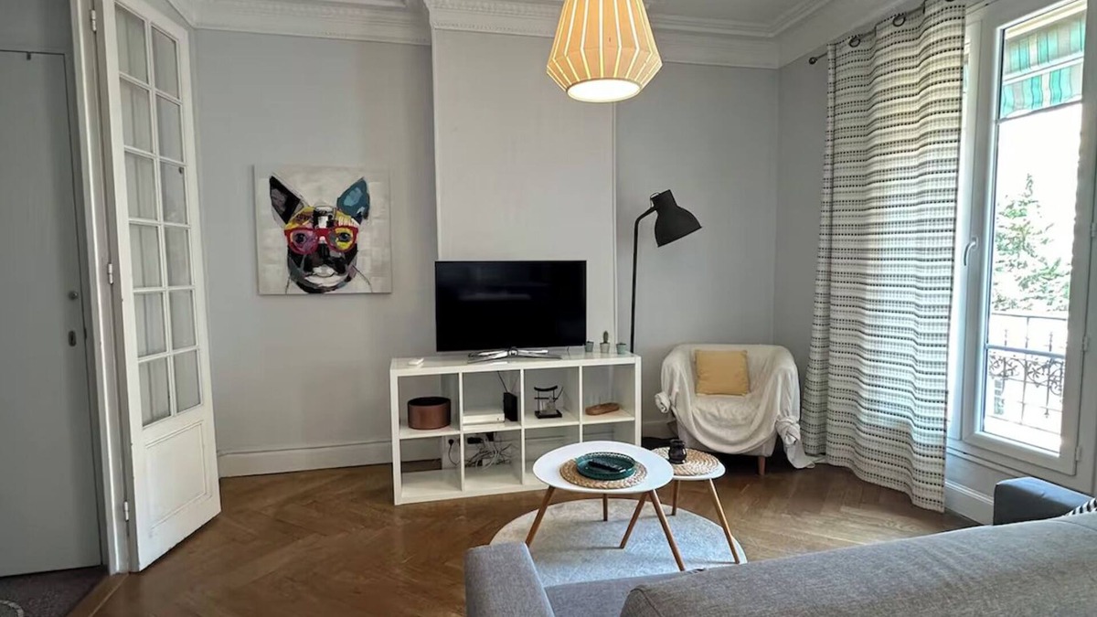 Thiers Apartment | Center Musiciens 5min beach hyper-centre streetcar