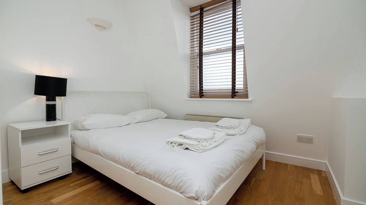 Holborn and Covent Garden Apartment | Central 1 Bed 5 Min Walk to Chancery Lane Station