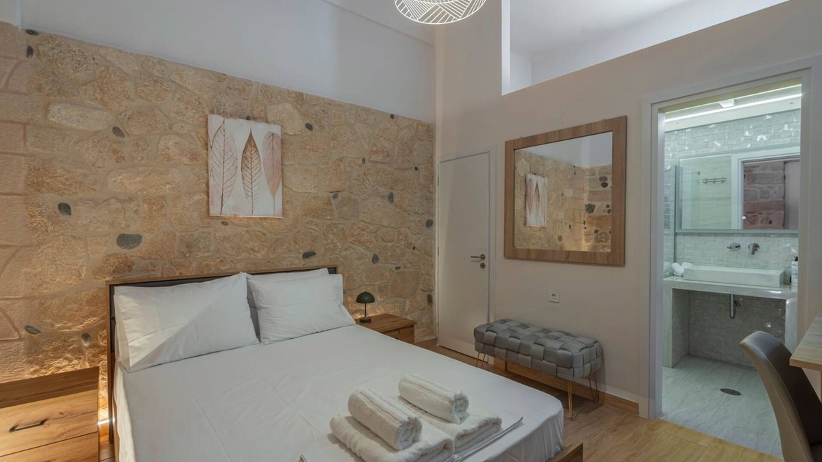 Aegina Town Apartment | Central Aegina Escape | 5-min Walk to Port, Dining & Island Attractions