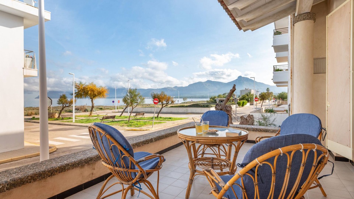 Son Serra de Marina House | Central Apartment just a Few Meters From the Beach with Terrace