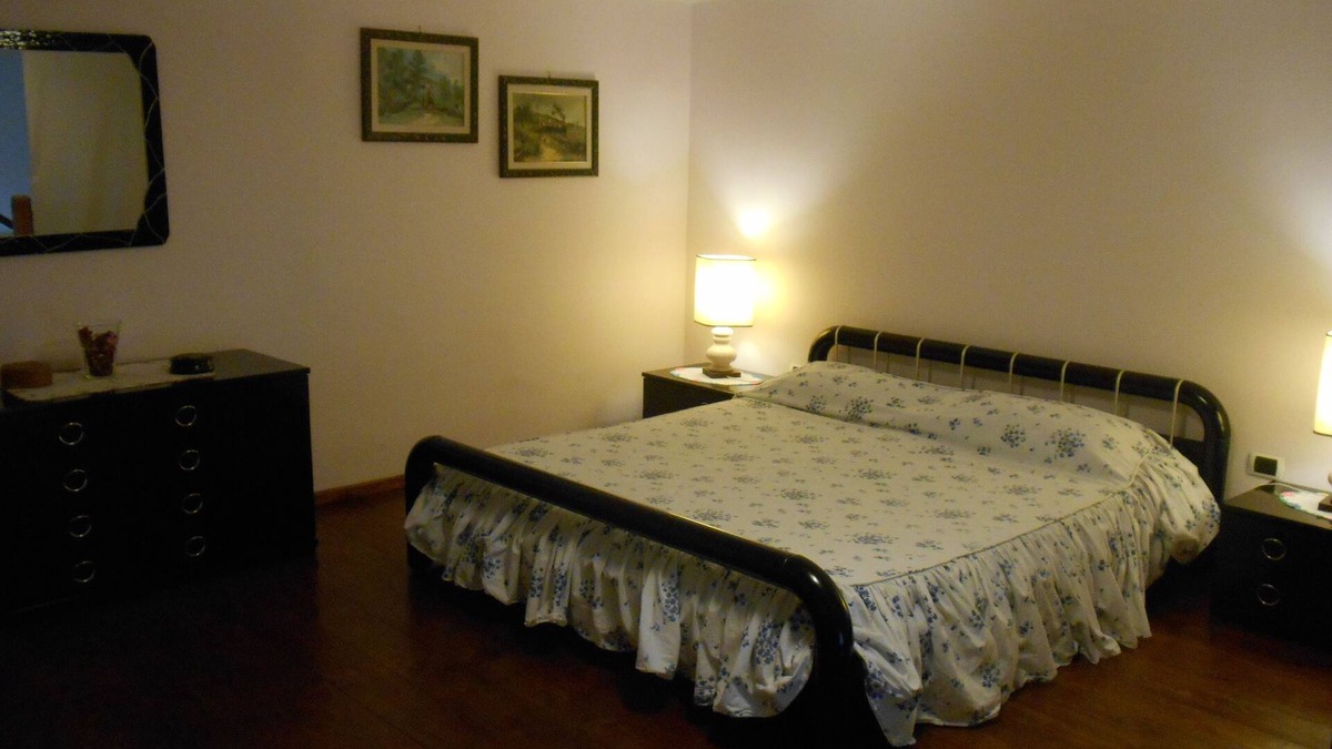 Chiaia Apartment | Central apartment close the SEA in the most beautiful area of Naples MERGELLINA