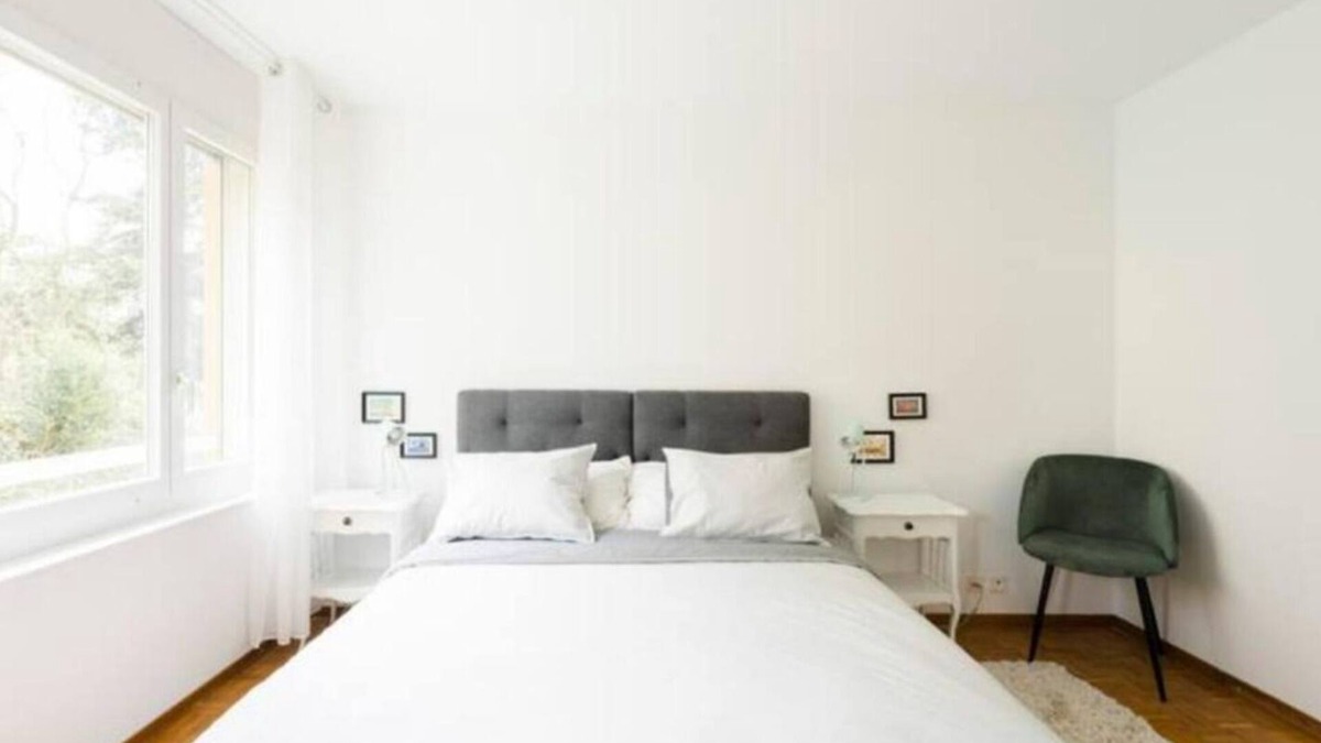 Lausanne Apartment | Central apartment with parking