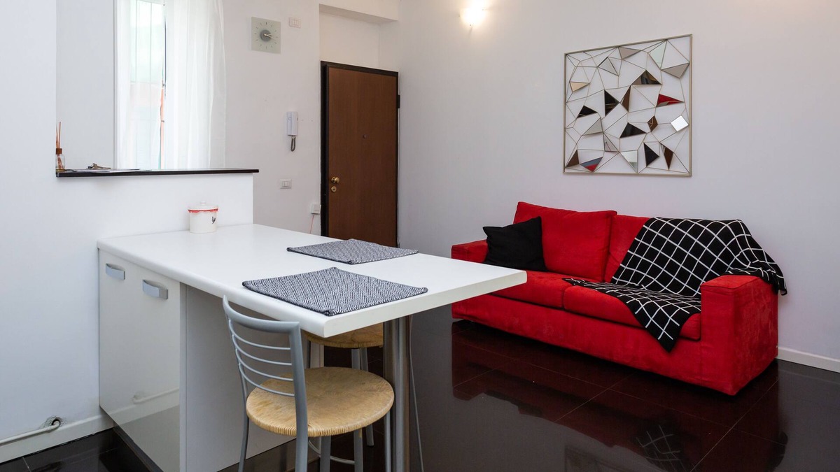 Centro Direzionale Apartment | CENTRAL AREA APARTMENT