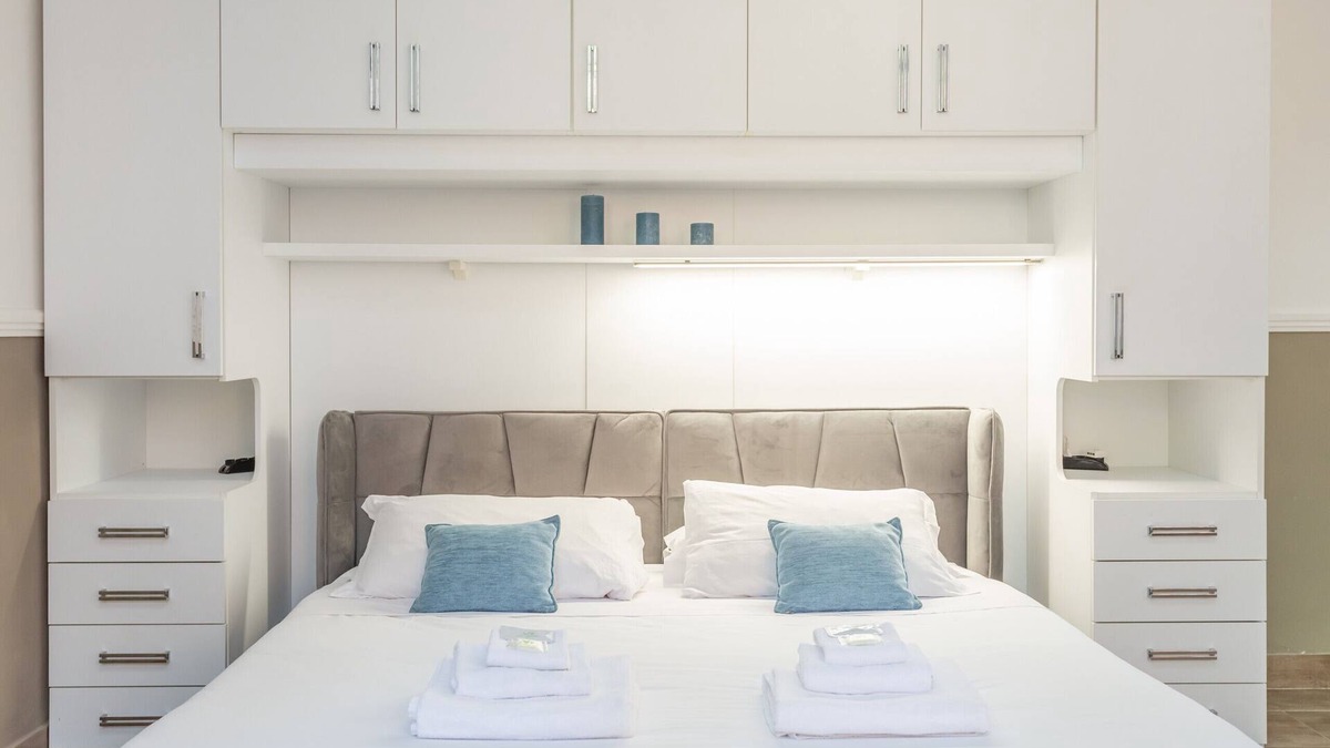 Rione V Ponte Apartment | Central Charm near Piazza Navona - Cozy Loft for 2
