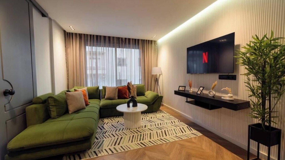 Casablanca Apartment | Central & Chic Coeur De Casablanca Location